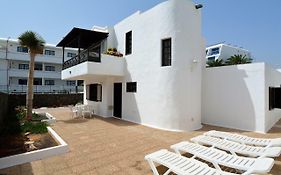 3Br Beach House - Solarium & Shower Terrace